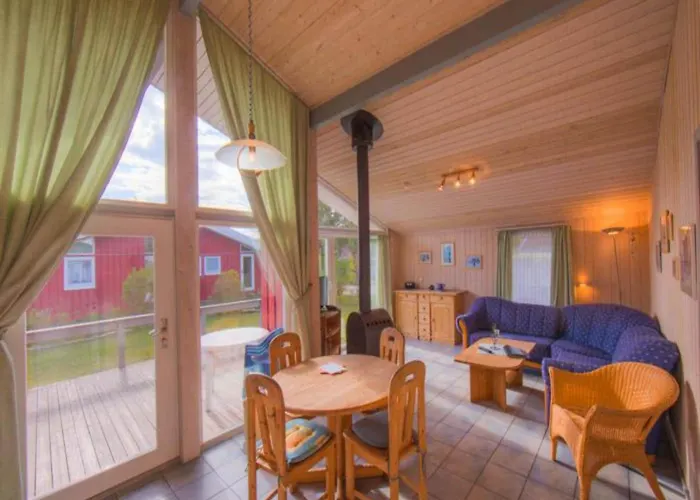 Mit Sauna Im Mirow בית נופש