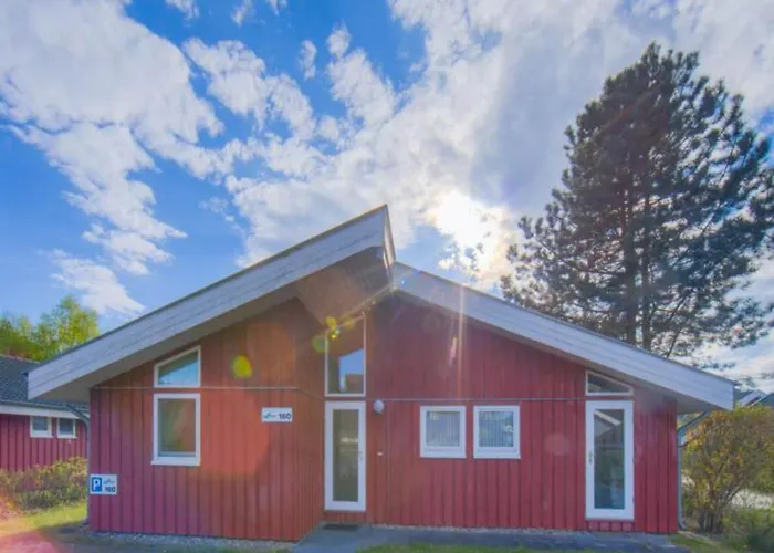 Mit Sauna Im Mirow בית נופש *